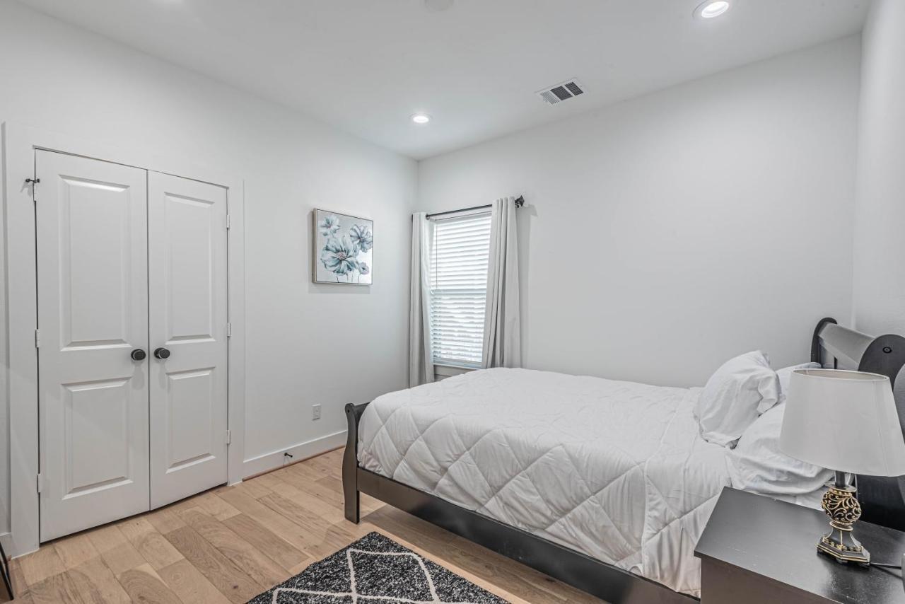 Luxury 3Br, Ks Bed Mins Away 4Rm Dtown, Med Ctr Villa Хюстън Екстериор снимка